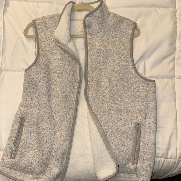 XL Grey/White Sherpa vest jacket - Picture 1 of 4